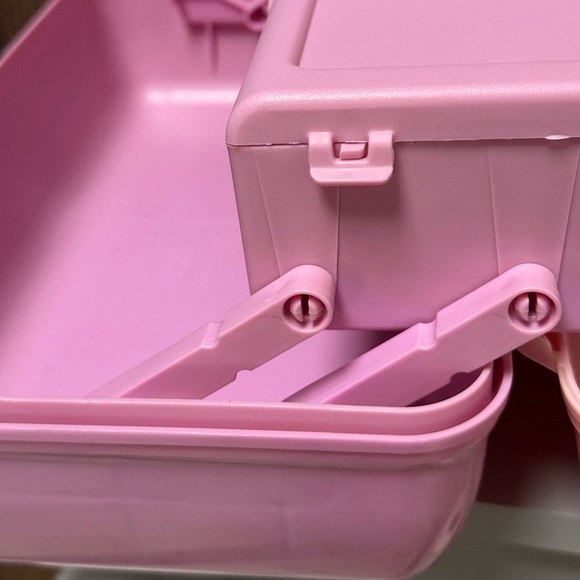 Barbie x Caboodles on-the-go girl cosmetic case NWT PINK large - Picture 4 of 7